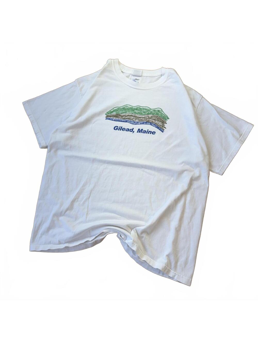 Gilead Maine Crayon Tee Y2K Mens XL White Souvenir Novelty